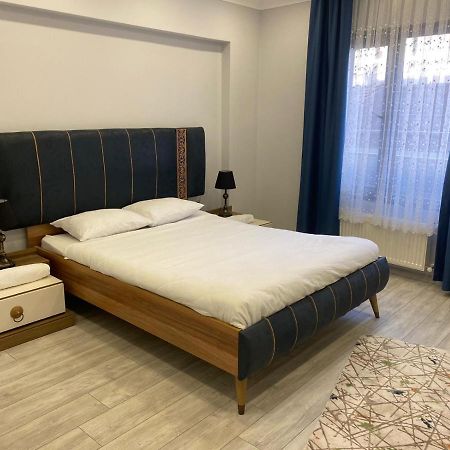 Ivory Suite Accommodation Трабзон Екстериор снимка